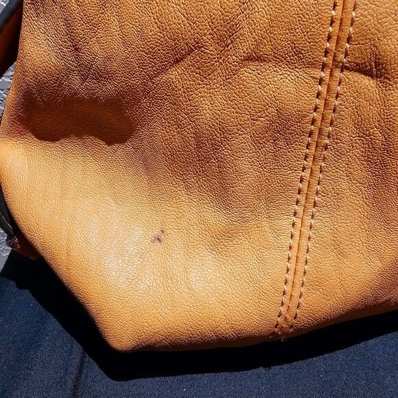 Jessica Simpson Yellow Leather Hobo Bag Purse Shoulder Tote Boho Slouchy Chic - Picture 9 of 16